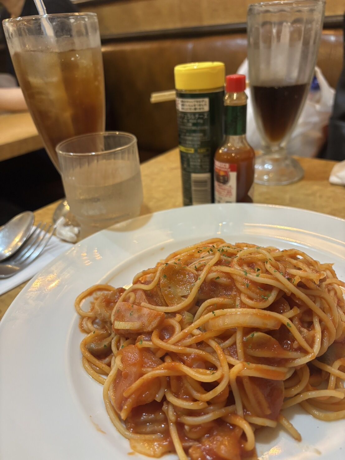 【向ヶ丘遊園ランチ】サラダバー付で大満足！喫茶ルグランさんのナポリタン