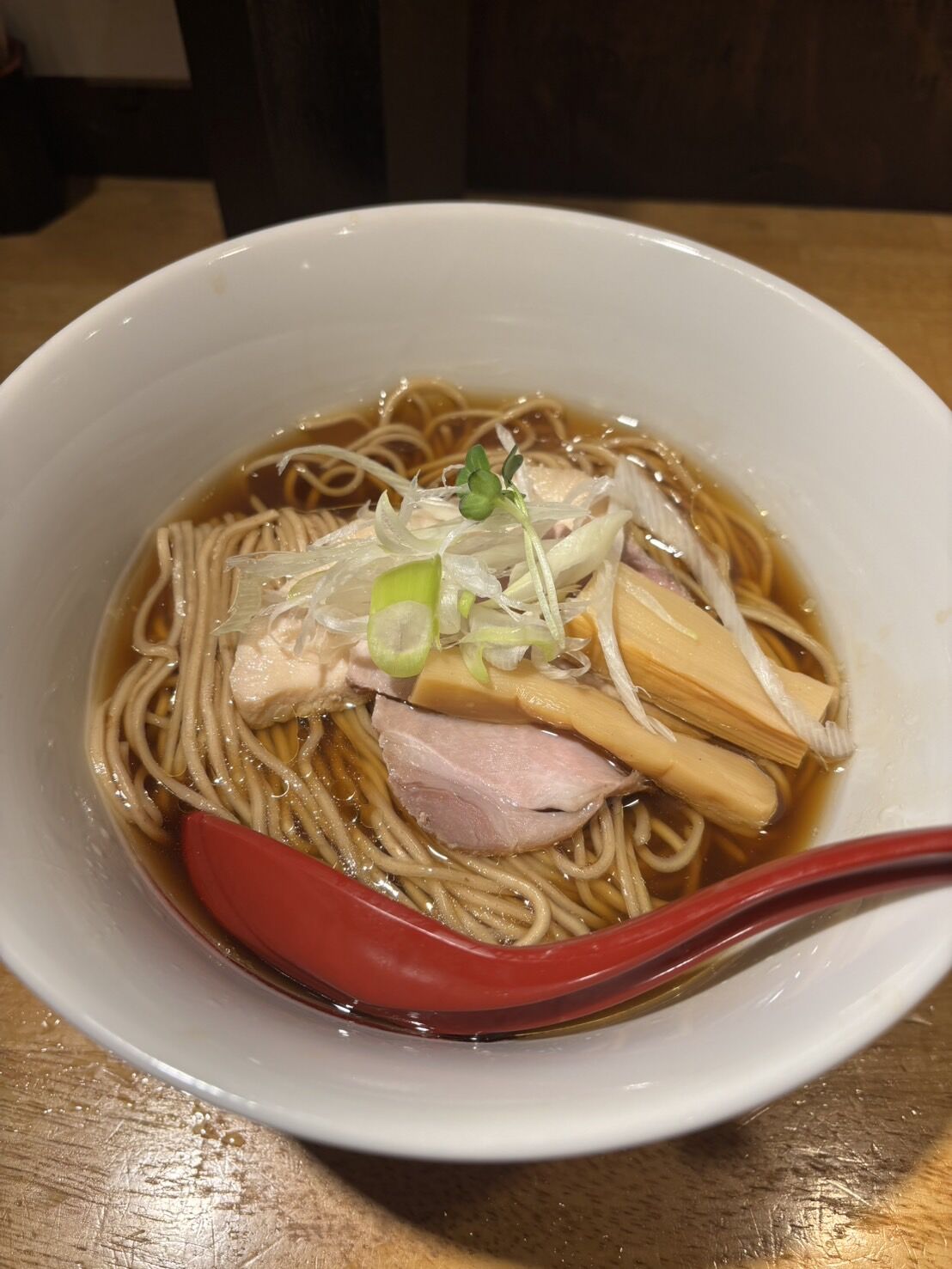 【向ヶ丘遊園グルメ】上品な味わいにうっとり…ラーメン「みやざき」さんの中華そば🍜